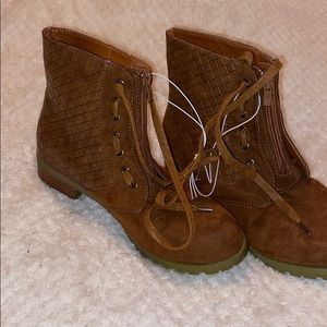 Rosegirl Ankle Boots Size 9